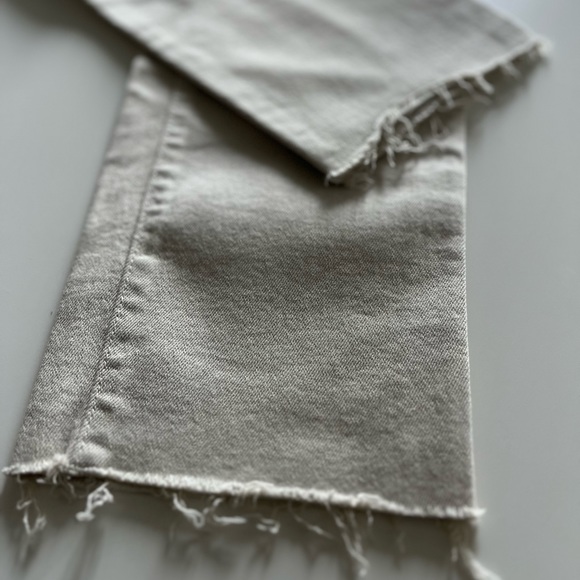 Women’s jean pants - Picture 2 of 3